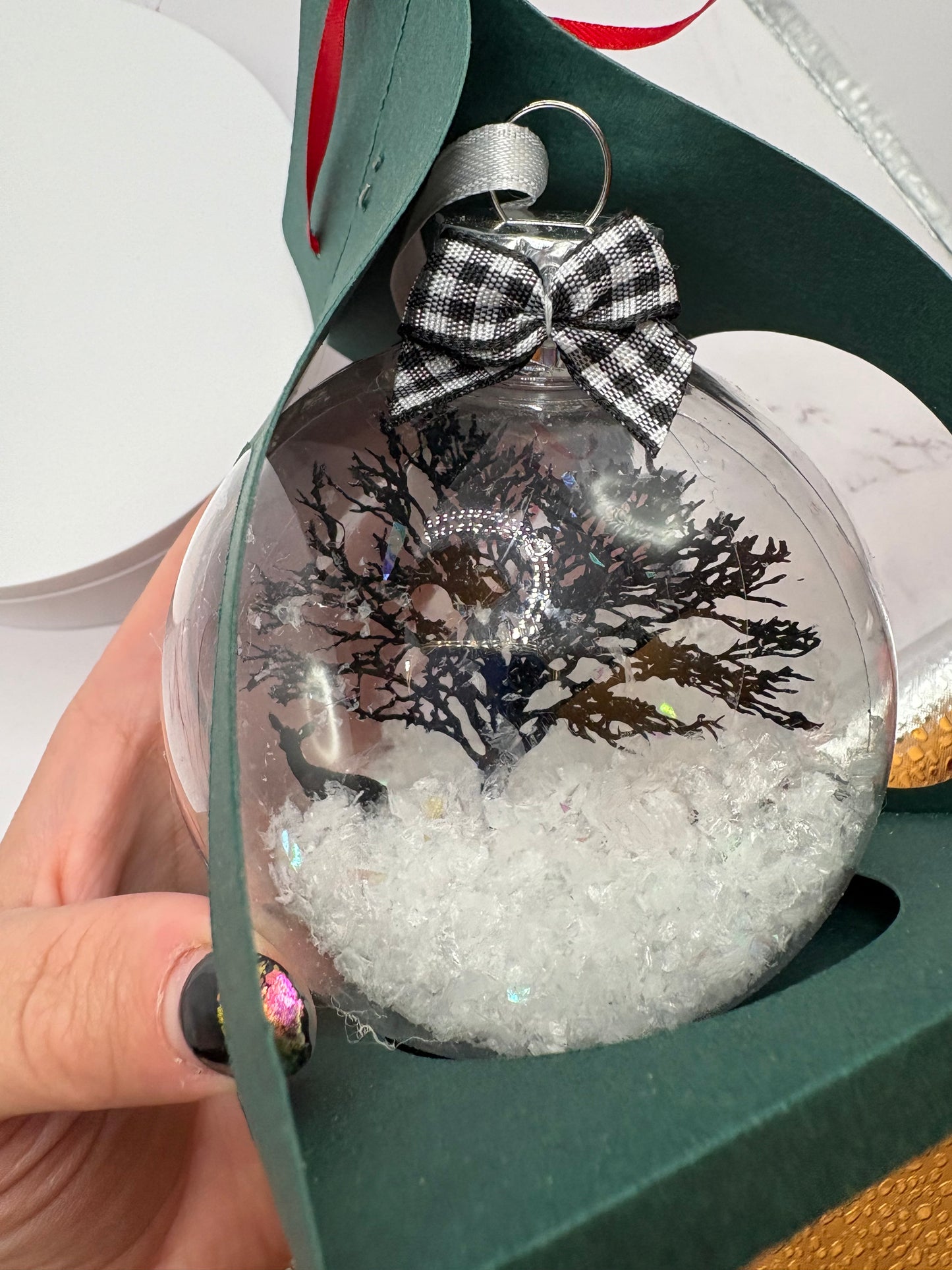3D floating Christmas ornament