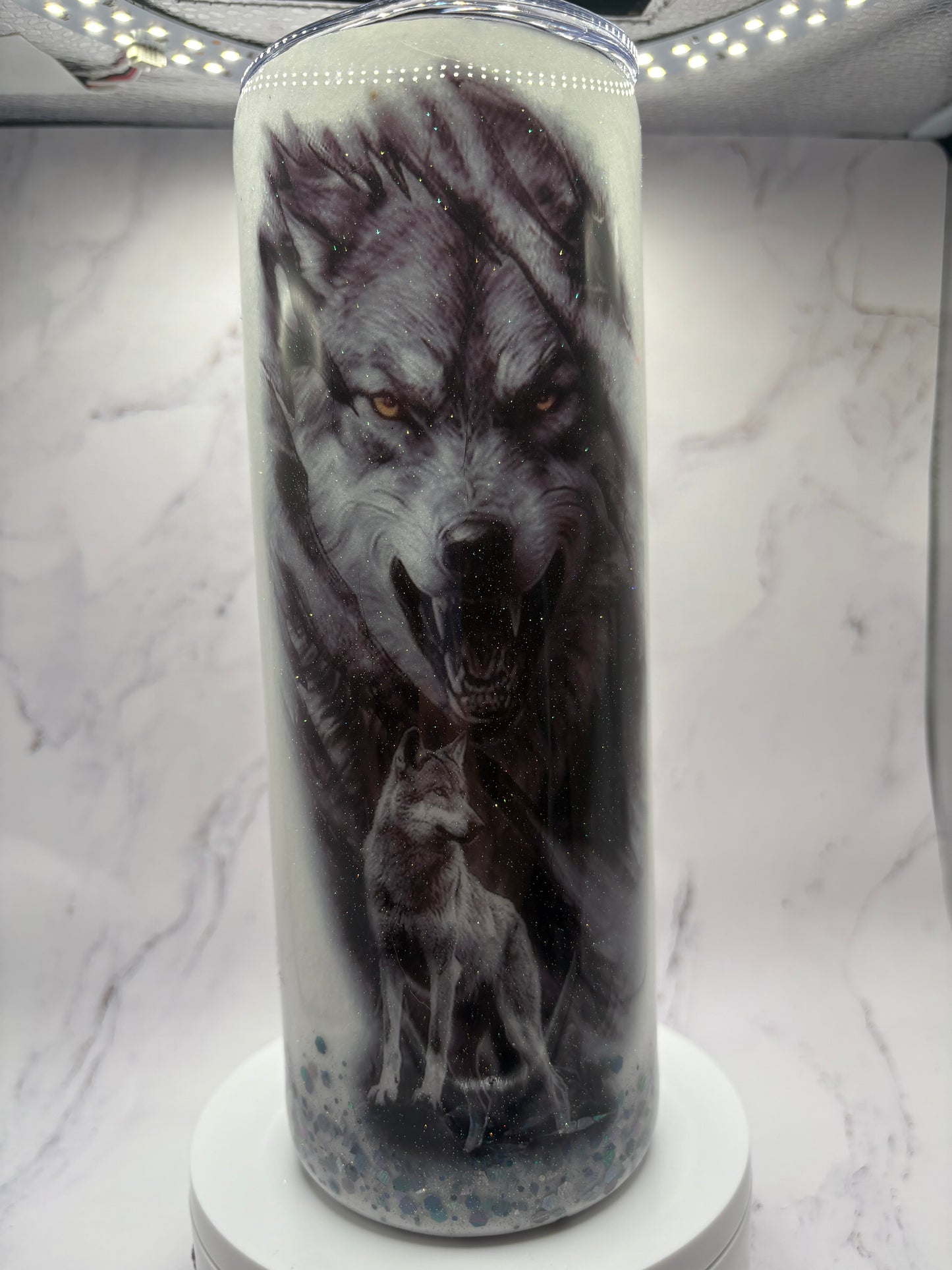 Wolf Epoxy Tumbler